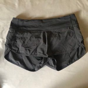 Lululemon Speed Up Low Rise 2.5”